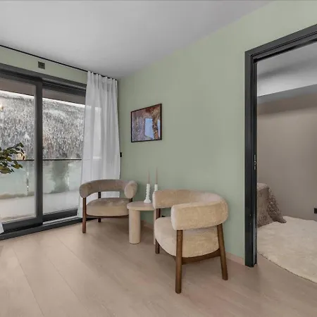 Bjoerk Tromso - Wonderful And Warm Apartment, With Amazing Views And Parking * ترومسو